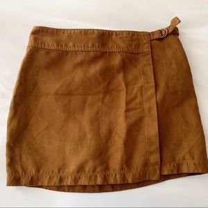 HOLLISTER BROWN SUEDE MINI SKIRT
